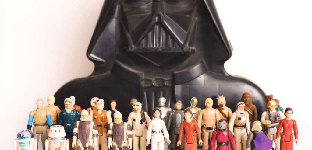 Professor desenha personagens STAR WARS em EXAMES
